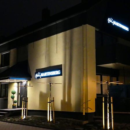 Hotel Am Martinsberg Andernach Esterno foto