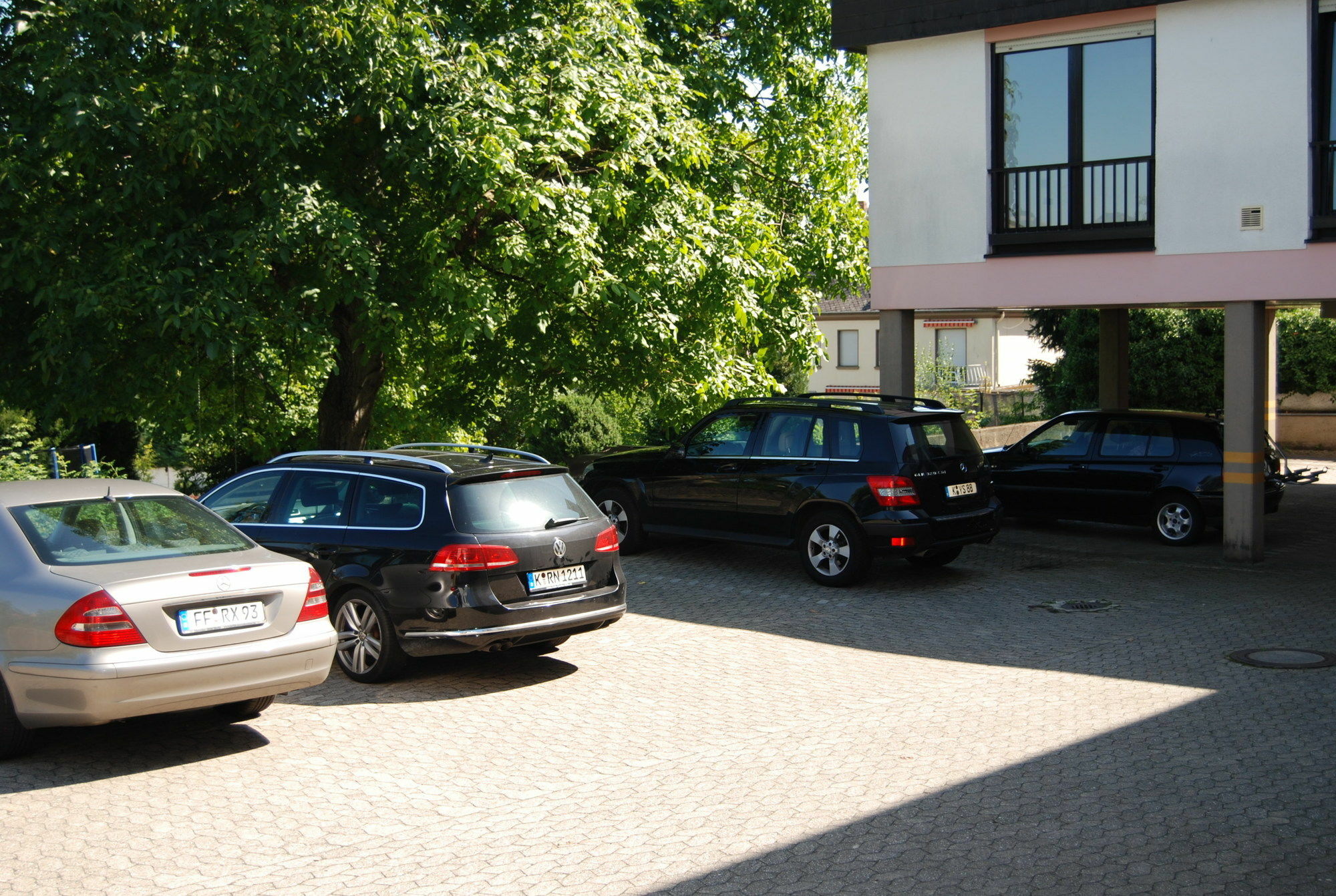 Hotel Am Martinsberg Andernach Esterno foto